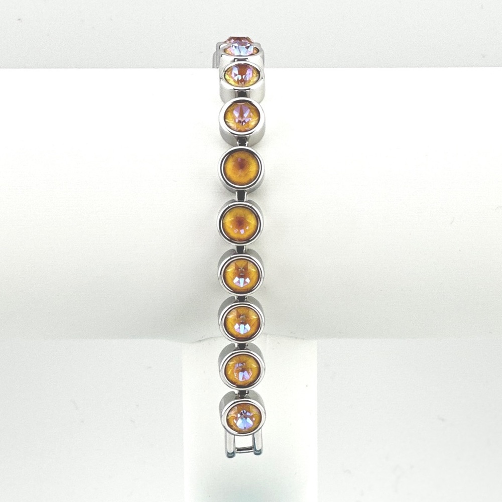 Orchid Delite Ice Bracelet 
Touchstone Crystal by Swarovski
